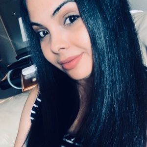 Meet your Posher, Marisol